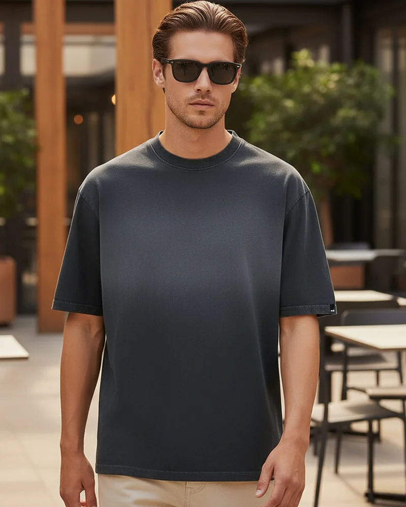 بيواكوف Men's Black Oversized Ombre Acid Wash T-shirt